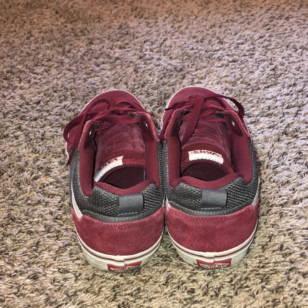 Vans - Picture 3 of 4